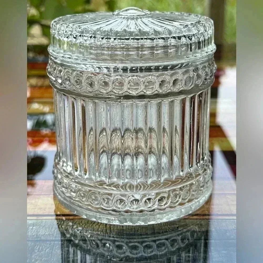 Amway American Glass Vintage Reproduction Of Circa 1850 Glass Jar Apothecary